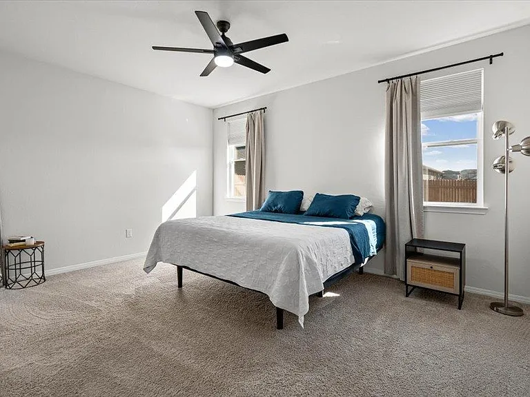 209 Connor Ln — Photo 15