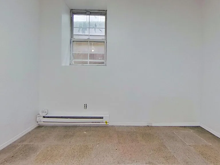 185 Metropolitan Ave #1B — Photo 7