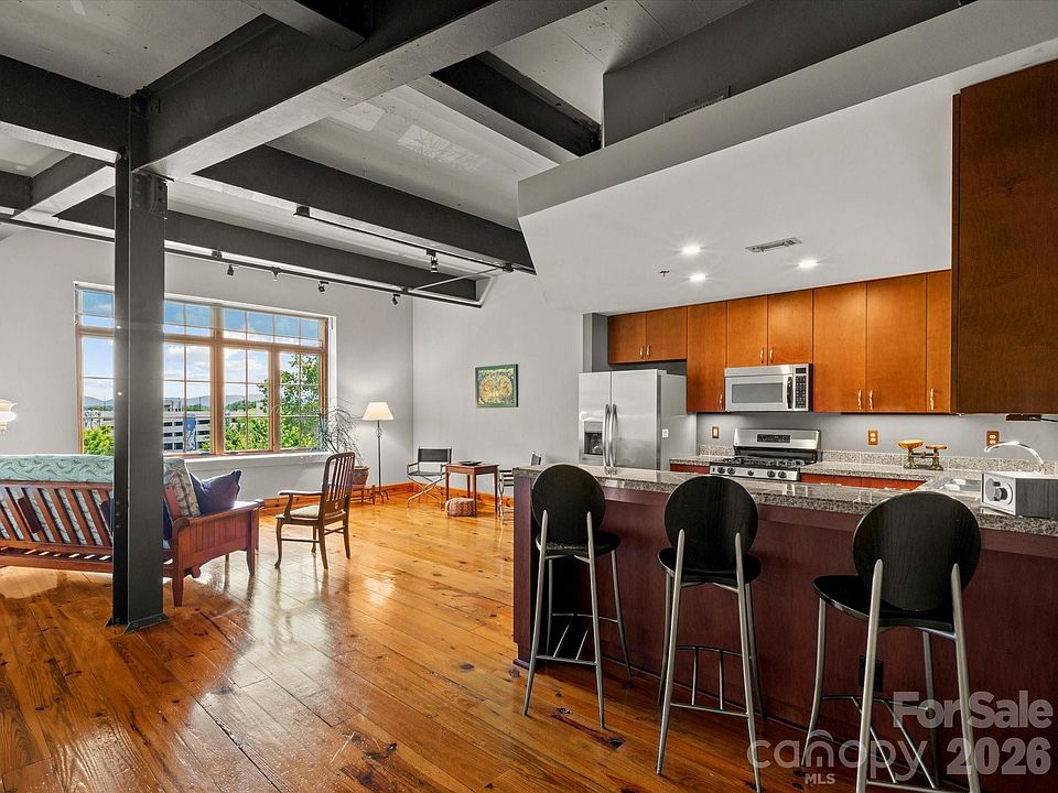 1st image of 100 Coxe Ave Unit 306