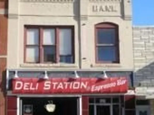 629 Topeka Ave, Lyndon, KS 66451