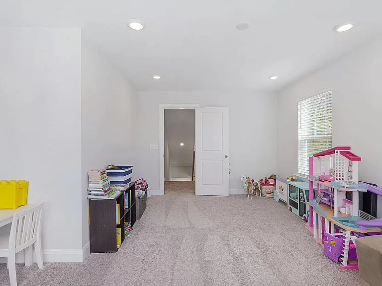 120 Tuttle Trl — Photo 21