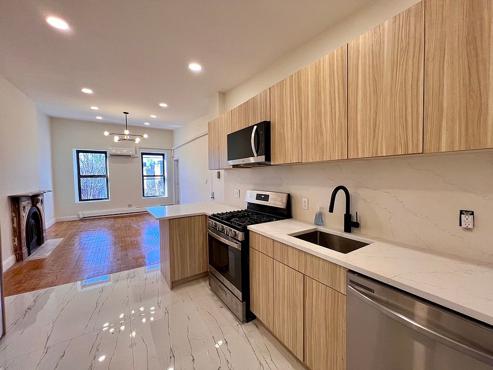 1st image of 389 Nostrand Ave #2