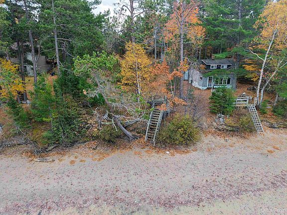 3rd image of 5807 Five Mile Point Rd