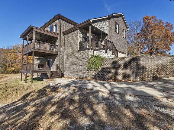 29th image of this home