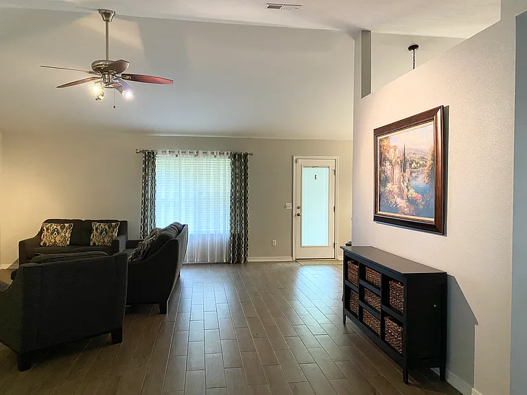 3918 Holleyberry Ln — Photo 2