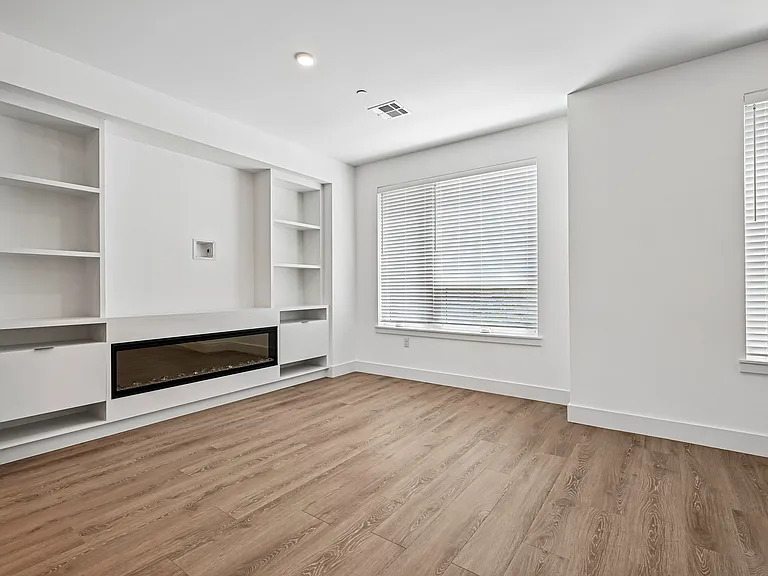 The Truette Townhomes — Photo 25