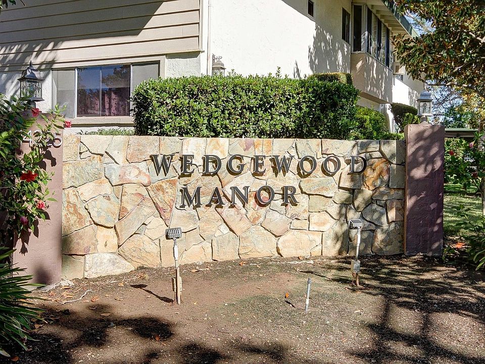 1st image of 14225 Lora Dr APT 11