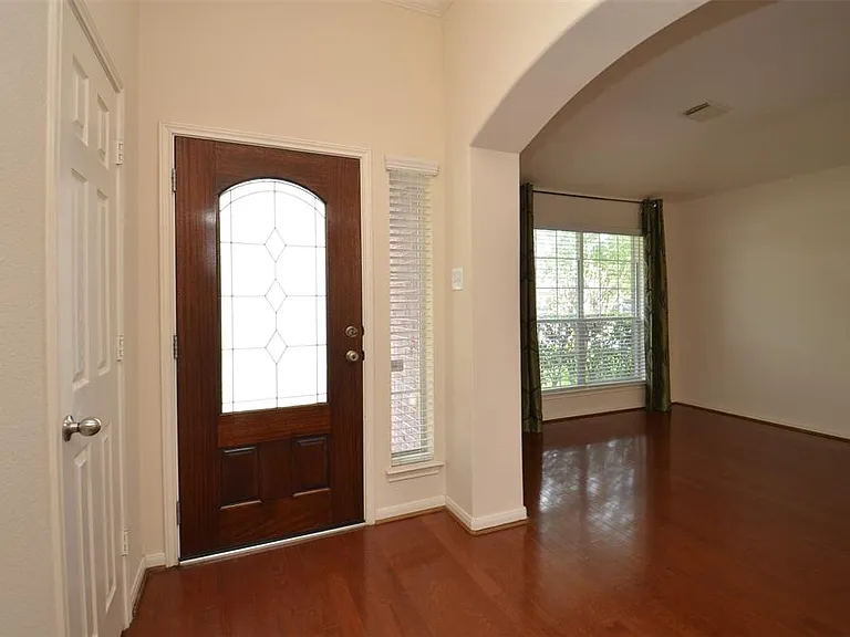 5115 Trevors Trace Ln — Photo 3
