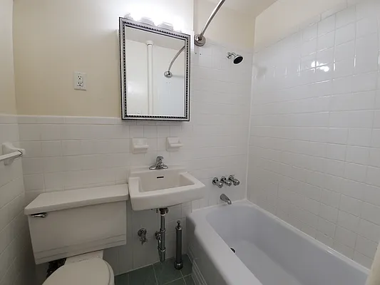 Rented by Corcoran | media 16