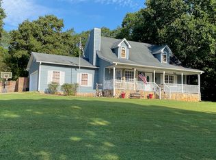 11 Chulio Dr, Cartersville, GA 30120