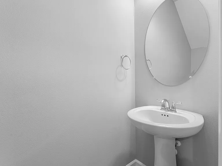 16474 Helix Ct — Photo 17