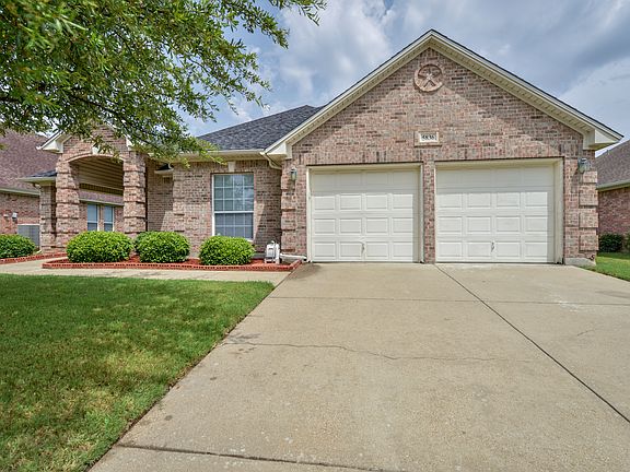 3rd image of 5836 Ivy Glen Dr