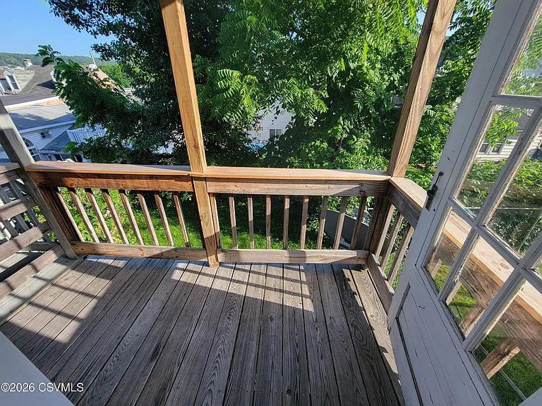 934 W Independence St — Photo 8
