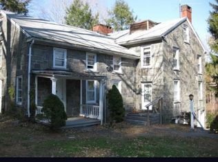 1005 Saybrook Rd #2, Haddam, CT 06438