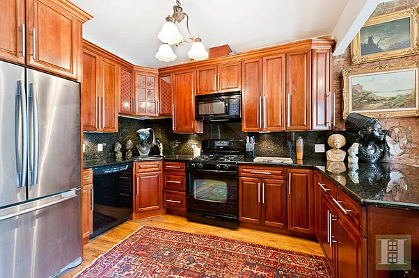 Sold by Halstead Real Estate | media 24