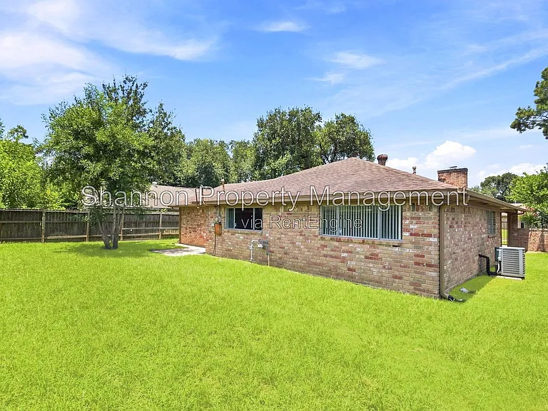 6215 Autumn Arbor Dr — Photo 34