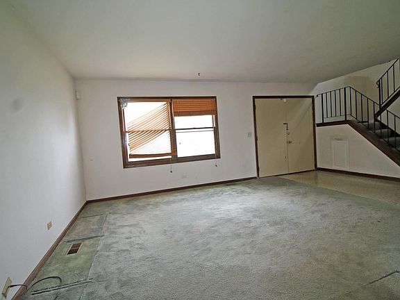 3rd image of 1783 Frank Ct