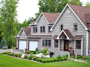 420 Lake Rd, Milton, VT 05468