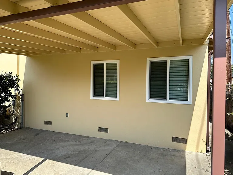 5235 Acacia St — Photo 12