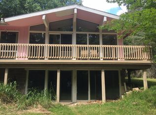 7415 Woodlake Dr, Walton hills, OH