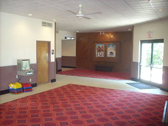 2nd image of 1016 Broad St