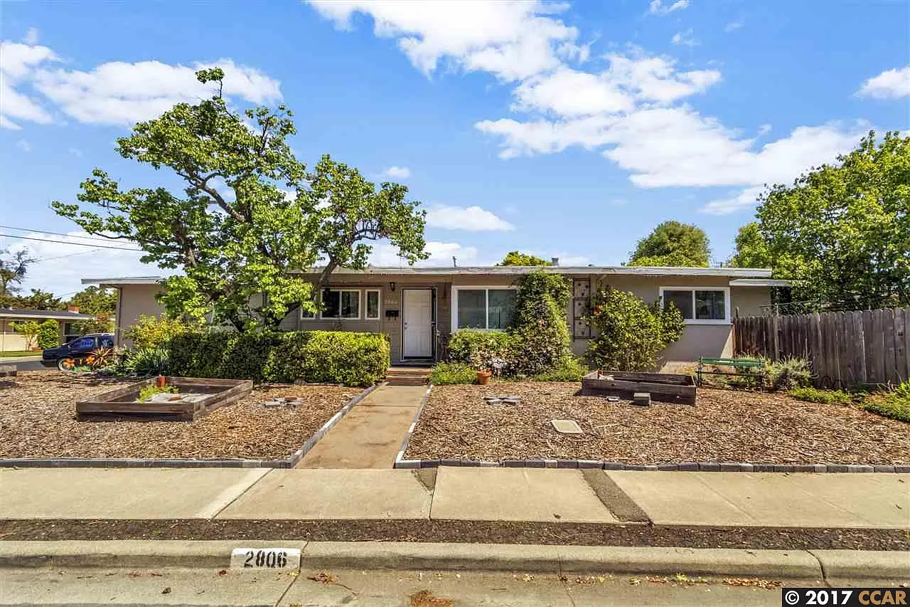 2806 Richard Ave photo 1