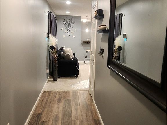 2nd image of 176 Brooke Woode Dr