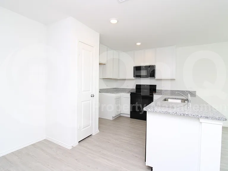 5847 Rock Maple Dr — Photo 6