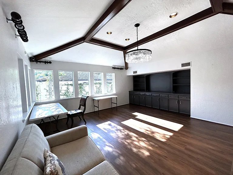 707 Trademark Pl — Photo 13
