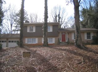 4929 Fairforest Dr, Stone Mountain, GA 30088