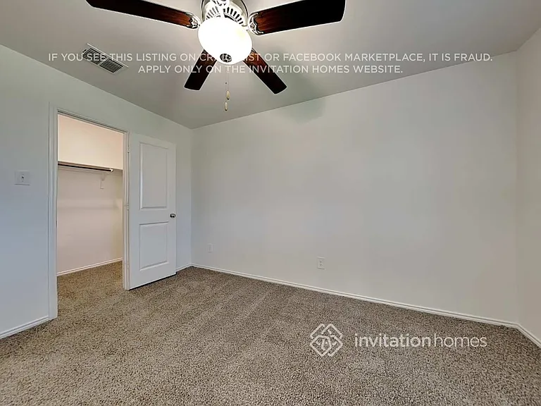 3220 Crestone Dr — Photo 9