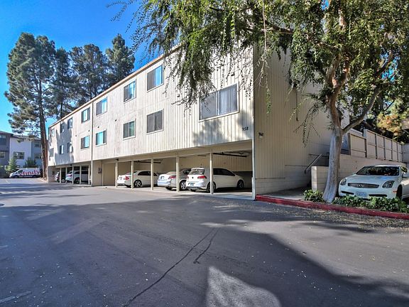 4th image of 958 Kiely Blvd Unit E