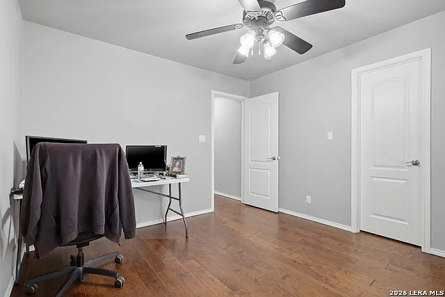 21207 Encino Ash — Photo 39