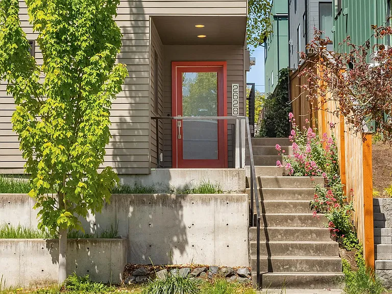 2628 NW 62nd St — Photo 1