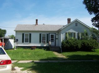 359 E Patton St, Paxton, IL 60957