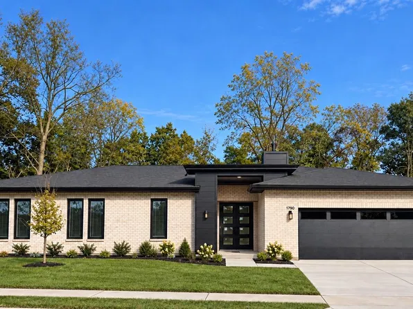1790 Northpoint Ln, Springfield, OH 45503