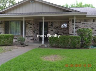 903 W Center St, Duncanville, TX 75116