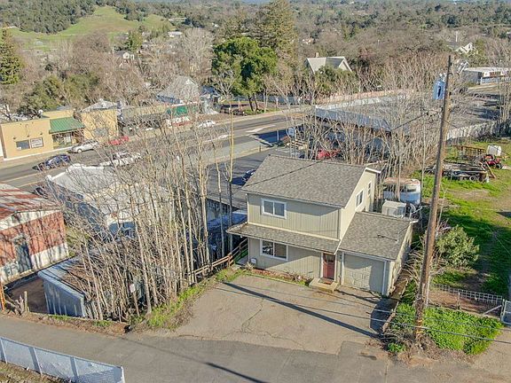 3rd image of 49 Gatewood Ave