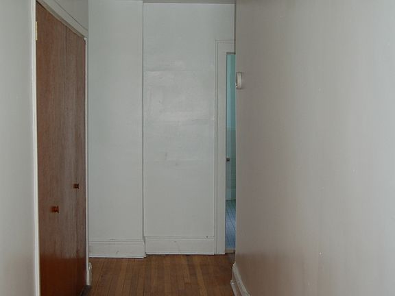 2nd image of 411 Warburton Ave APT 3D
