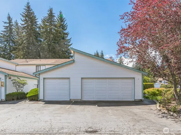 1733 SW 318th Place #51D, Federal Way, WA 98023