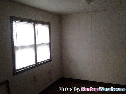 4th image of 1074 Albemarle St