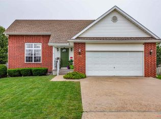 206 Katy Cir, Sedalia, MO 65301