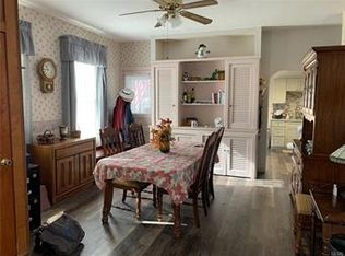 1120 Catasauqua Rd, Whitehall, PA 18052