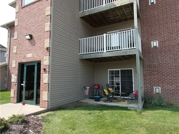 4130 100th St APT 2, Urbandale, IA 50322