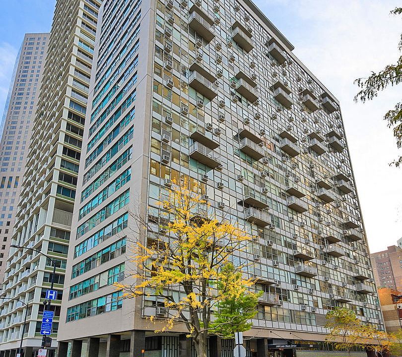 1st image of 1000 N Lake Shore Dr APT 1604