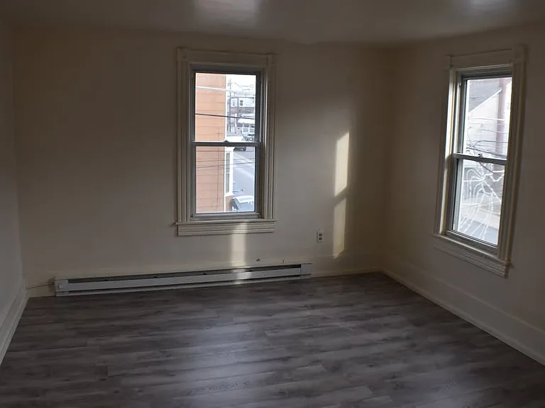 301 W Patterson St — Photo 17