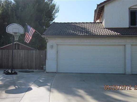 2nd image of 917 E Julia Way