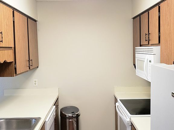 4th image of 6109 Danford Creek Dr APT 1