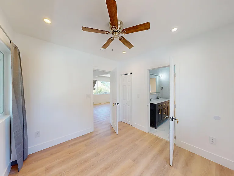 6717 Mokelumne Ave — Photo 11