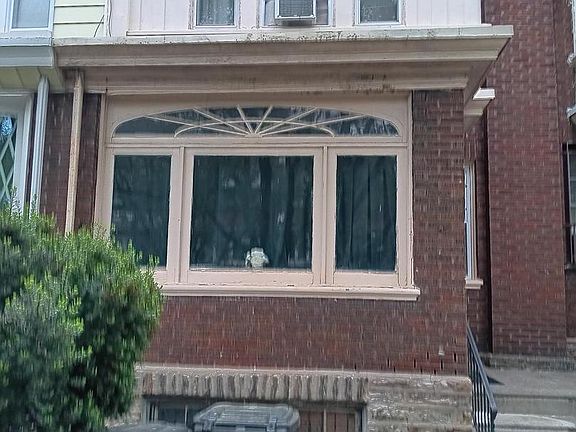 4th image of 5619 N Uber St